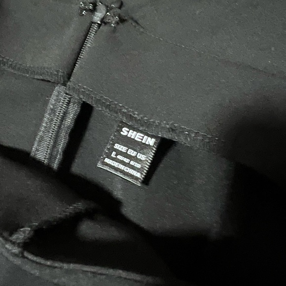 Skort for sale ! - Picture 3 of 5